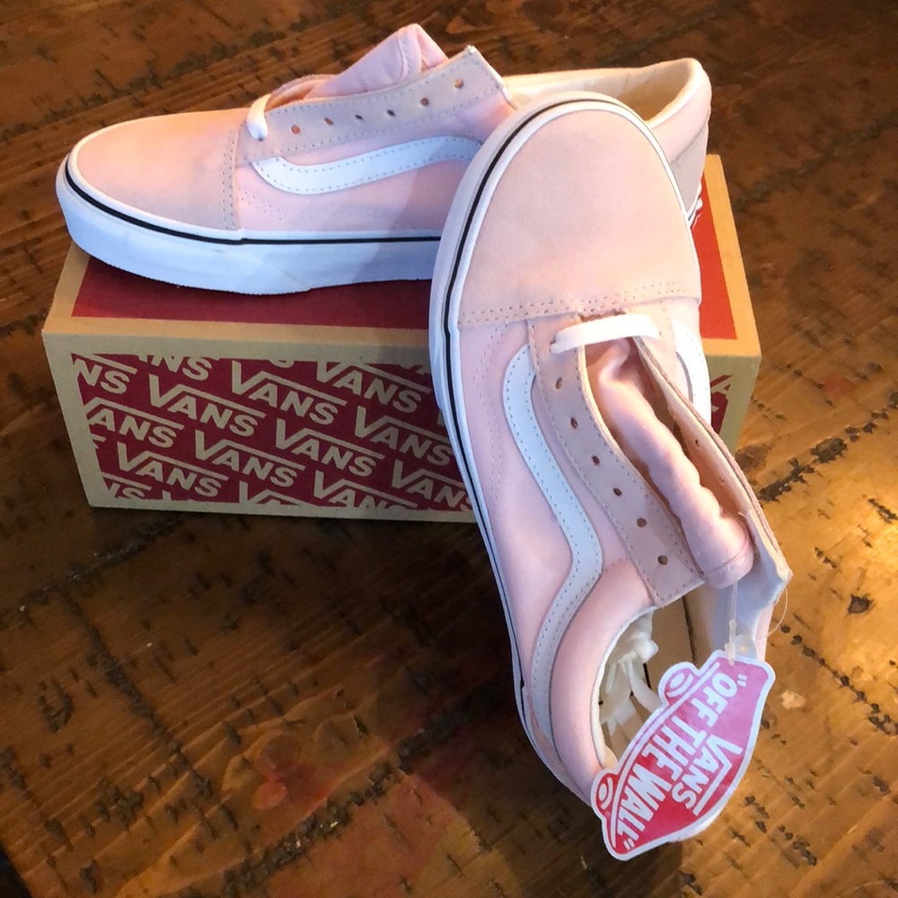 Vans Old Skool pink - NWT size 6.5W